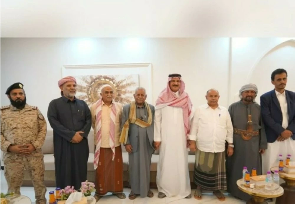 الرئاسة اليمنية: السعودية تقود جهود خفض التصعيد وإعادة الاستقرار بالمحافظات الشرقية