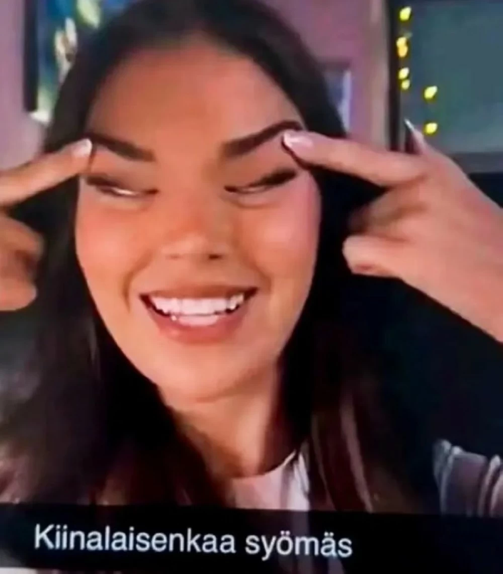 صورة عنصرية تُسقط تاج ملكة جمال فنلندا