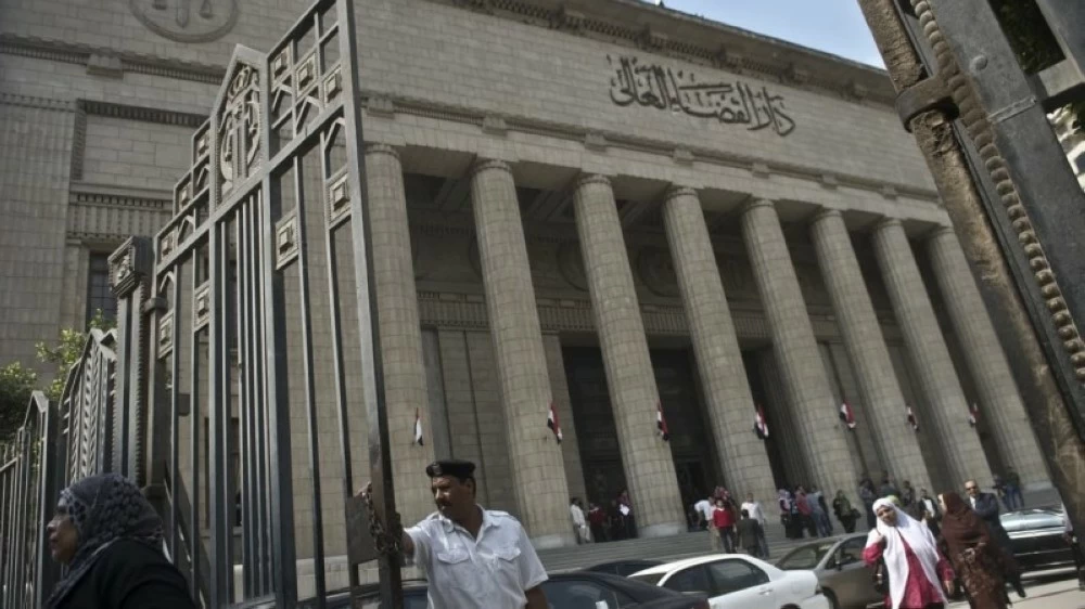 مصرية تقتل طفليها بسبب خلاف مع زوجها