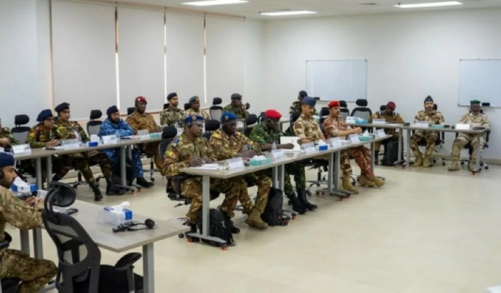 البرنامج يقام على مدى 19 يوماً، بمشاركة 24 ضابطاً من 11 دولة من الدول الأعضاء. (واس)