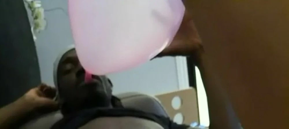 ييفيس بسوما لاعب توتنهام