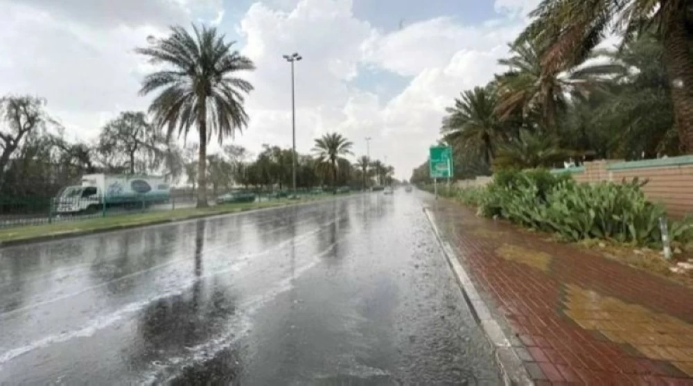 عاجل | «الأرصاد»: نترقب وصول «الزائر الأبيض».. و11 إنذاراً للأمطار على 11 منطقة. للاطلاع على 