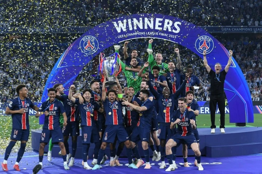 في كأس القارات.. باريس سان جيرمان يخشى مفاجأة فلامنغو. للاطلاع على التفاصيل 