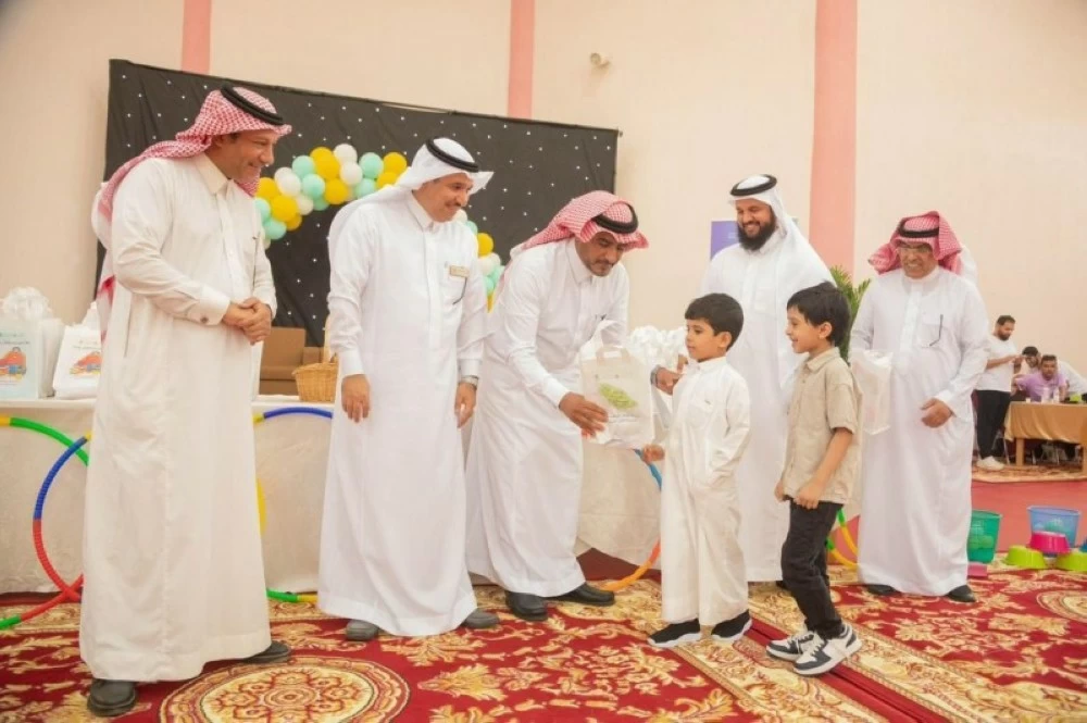 معلمون لـ «عكاظ»: لماذا اختارت «التعليم» إشعارنا بالنقل عبر«فرص» ؟. عبدالكريم الذيابي. للاطلاع على 