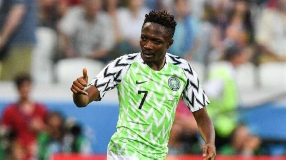 قبل انطلاق أمم أفريقيا.. «نصراوي سابق» يعلن اعتزال اللعب دولياً!