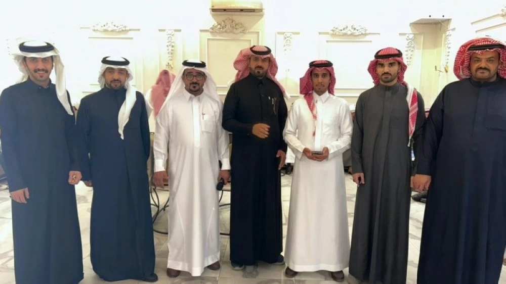 إدارة المساجد ببيشة تكرّم المتقاعدين وترحّب بمديرها المعين حديثاً