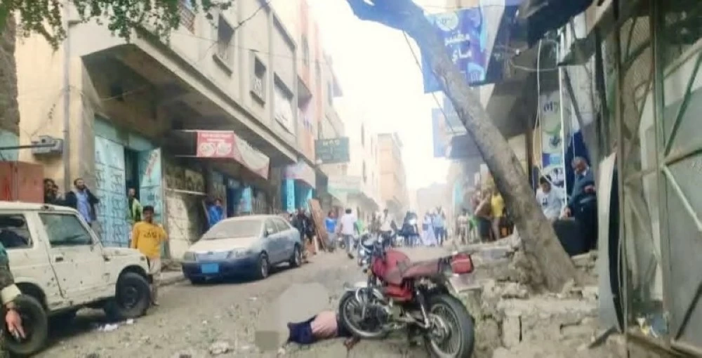 Undefined property: stdClass::$color Undefined property: stdClass::$color