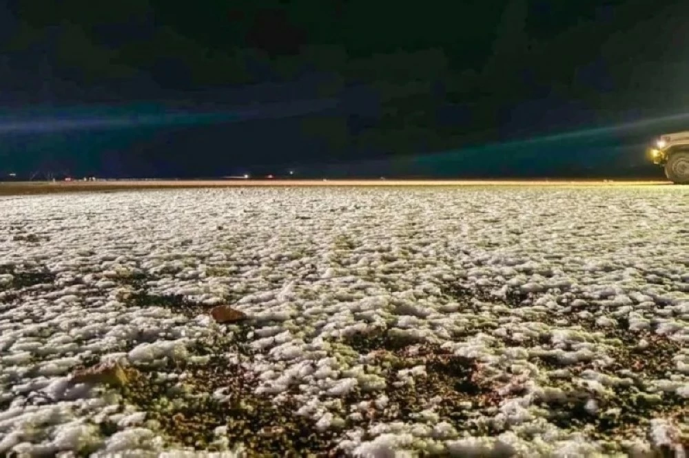 عاجل | الطقس في الخليج: موجة قطبية في السعودية والكويت وأمطار غزيرة في الإمارات وقطر. للاطلاع على 