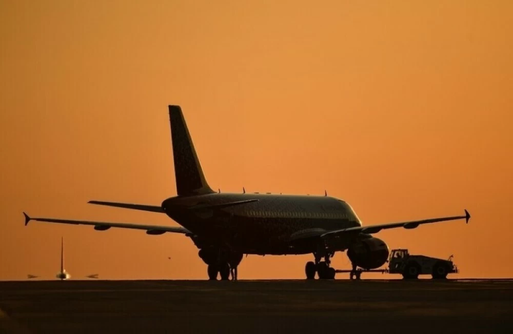 اعتقد طيار المروحية أن الأضواء الحمراء الوامضة التي رآها تعود للطائرات المسيّرة التي يطاردها، بينما كانت في الحقيقة أضواء المقاتلة الأمريكية.