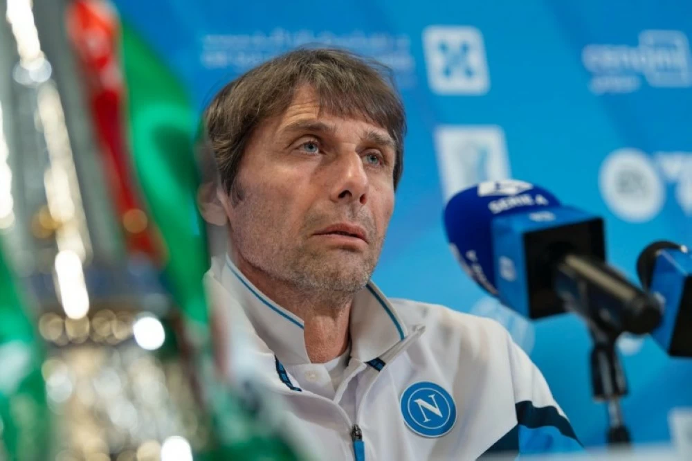 مدرب نابولي أنطونيو كونتي لـ«عكاظ»: سنقاتل من أجل تحقيق اللقب. : أمل السعيد. للاطلاع على التفاصيل 