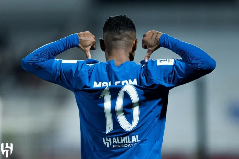 عقب الفوز على الشارقة الإماراتي بهدف: الهلال يتمسك بصدارة «نخبة آسيا». : عادل الماس. للاطلاع على التفاصيل 