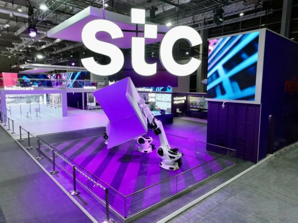 مجموعة stc ترسخ تجربة العملاء الرقمية المتكاملة في عدد من فروعها بالمملكة
