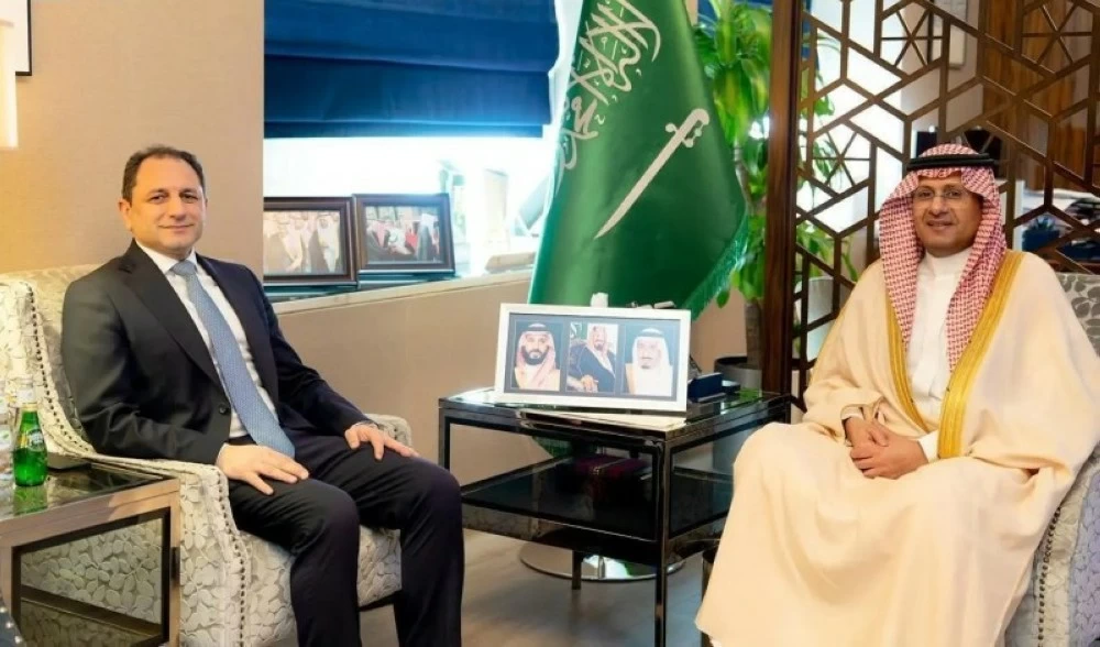 مساعد وزير الخارجية للشؤون التنفيذية يستقبل سفير جمهورية لبنان لدى المملكة