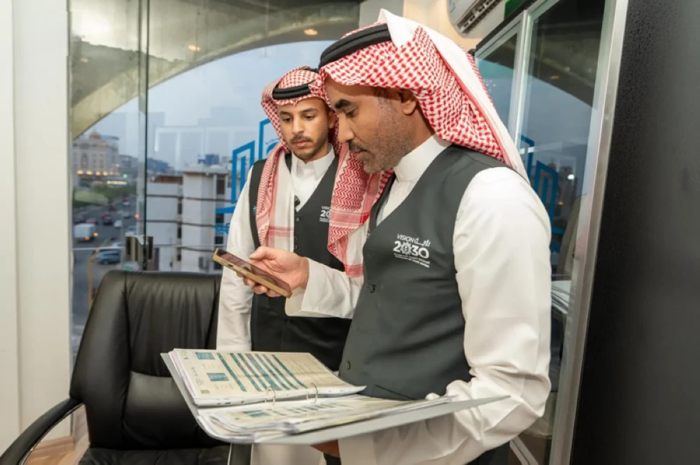 عاجل | «هيئة العقار» تُحيل مطوري 14 مشروعاً عقارياً مخالفاً إلى النيابة العامة. للاطلاع على 