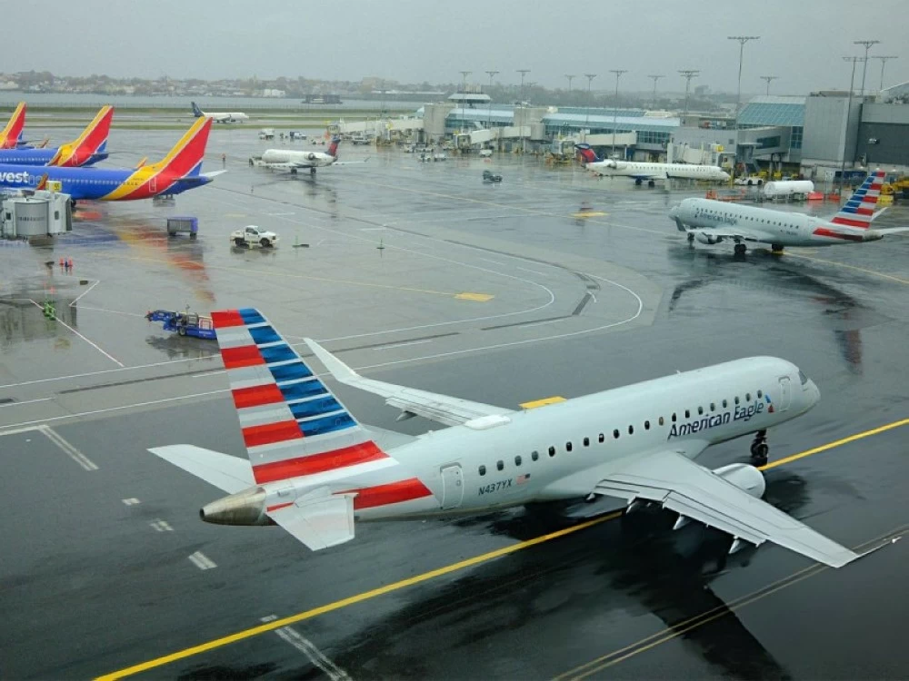 إلغاء 1139 رحلة وإرجاء 3808 رحلات إلى وقت آخر بسبب التحذيرات من العاصفة الشتوية.