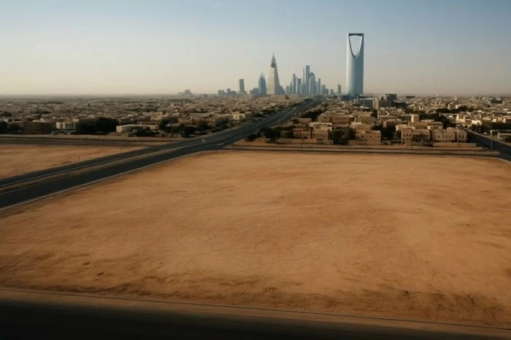 عاجل | بدء فوترة أكثر من 60 ألف أرض بيضاء في الرياض. للاطلاع على 