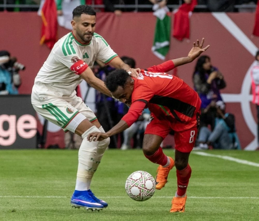 5 عرب في تشكيلة أفريقيا المثالية