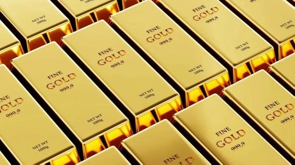 عاجل | الذهب يقفز 1.5%.. و4395 دولارًا للأوقية. للاطلاع على 