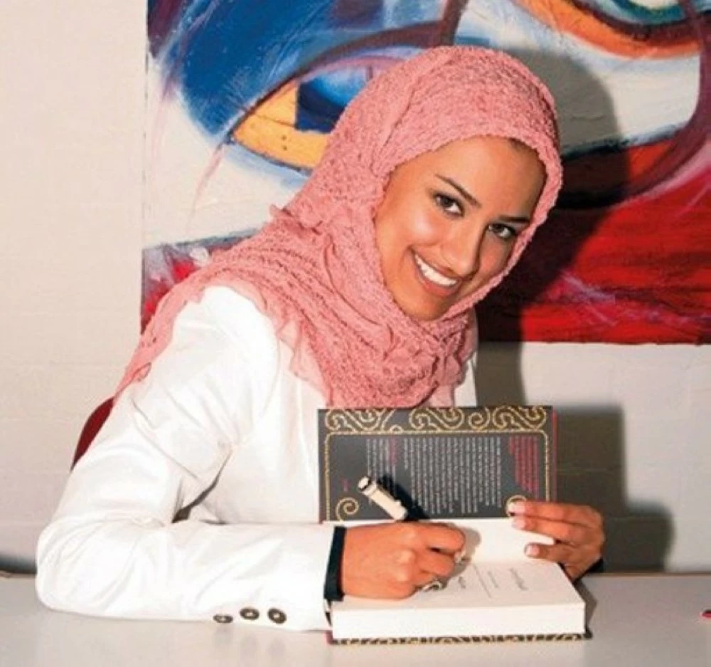 عاجل | «مَنْ كتب بنات الرياض؟».. ندوة تشعل الجدل وتغضب رجاء الصانع قبل انطلاقها. للاطلاع على 