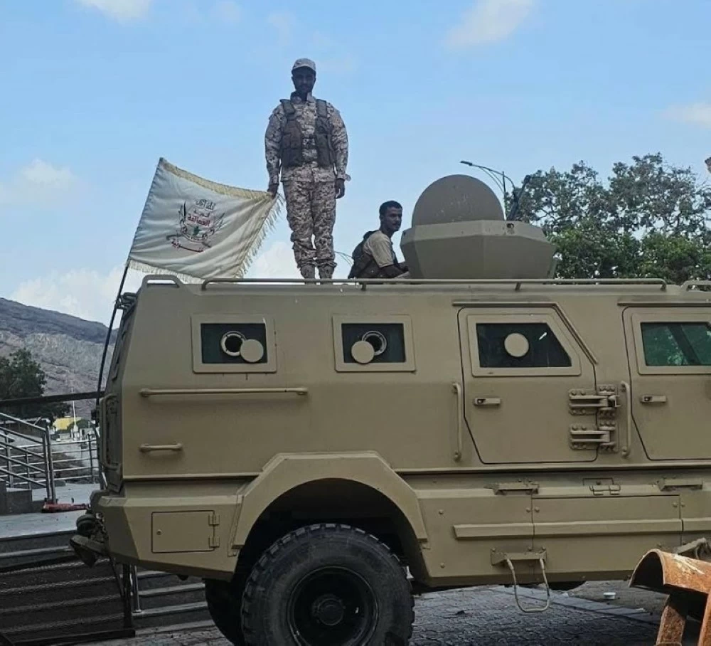 عاجل | «العمالقة» تفرض حظر التجوال في عدن. للاطلاع على 