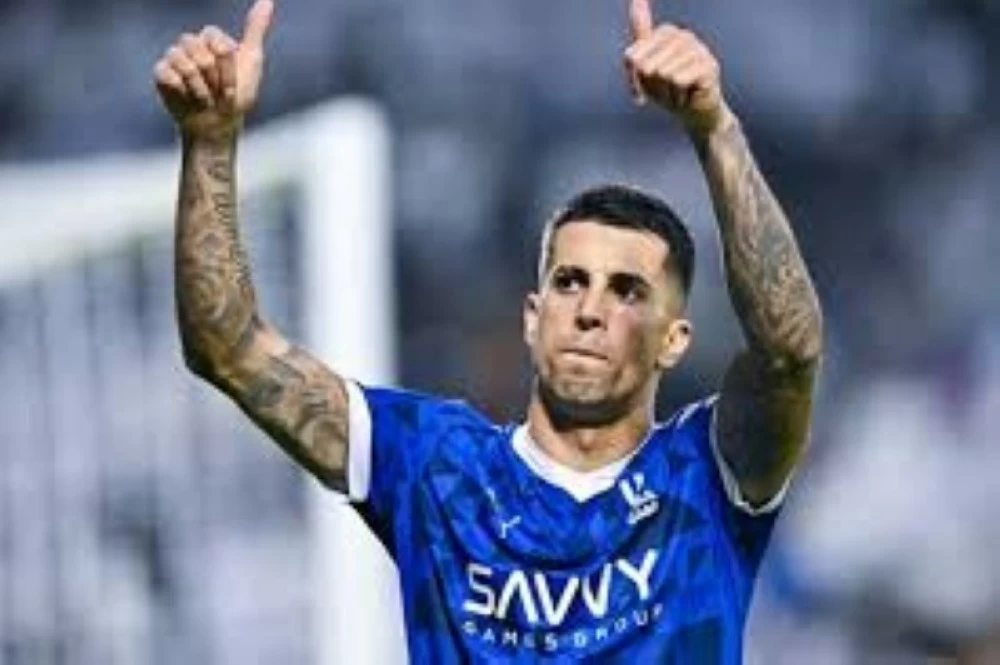 من الهلال إلى برشلونة.. ديكو يعلن اقتراب ضم كانسيلو