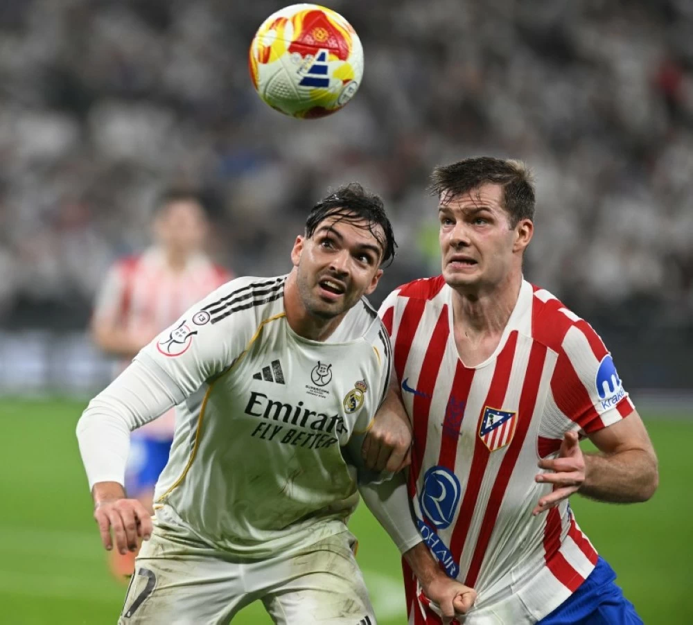 الريال يكسب أتلتيكو ويضرب موعداً مع برشلونة نهائي السوبر الإسباني