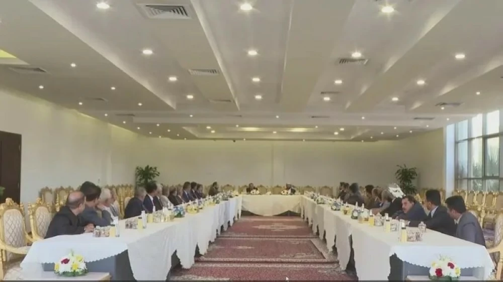 اجتماع أعضاء المجلس الانتقالي.