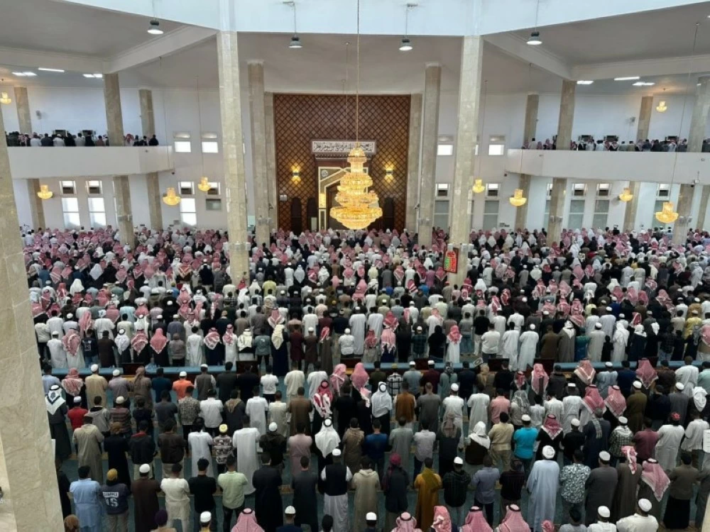 تشييع جثمان معمر السعودية في ظهران الجنوب