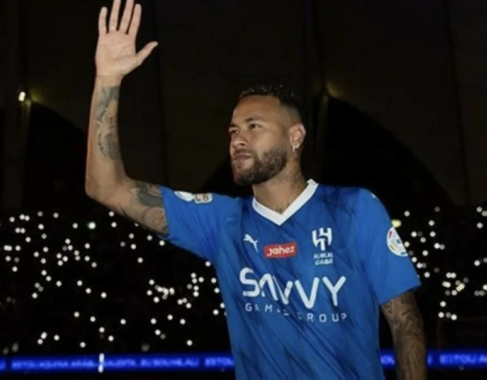 نيمار : تابعت الهلال وكنت أتمنى فوزه بكأس العالم للأندية.