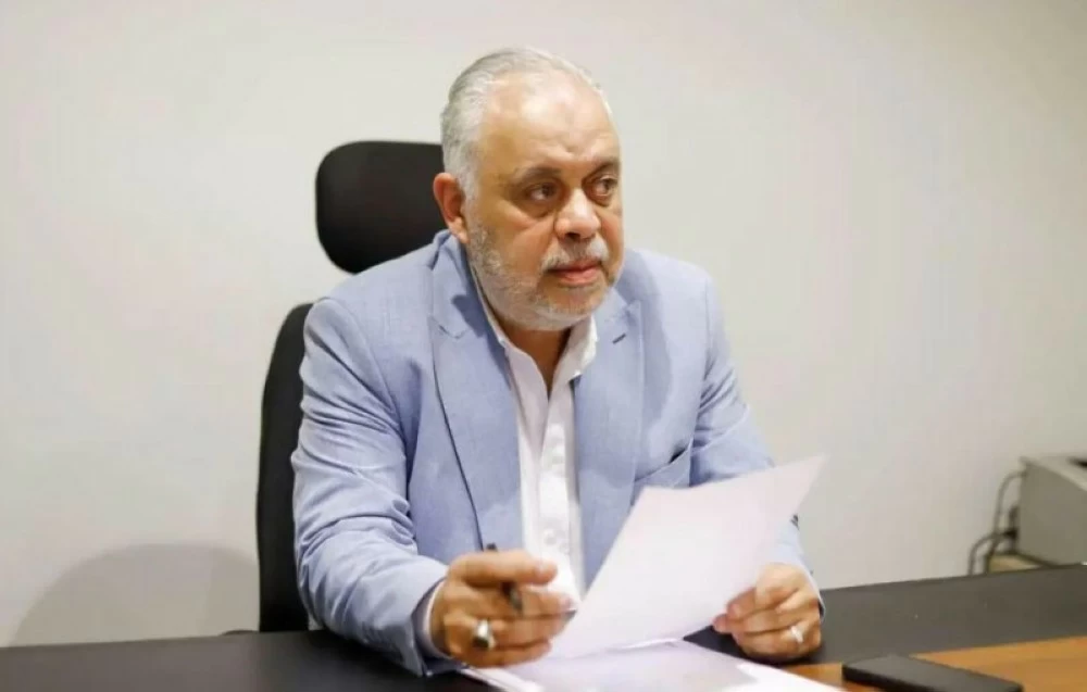 الفنان أشرف زكي.