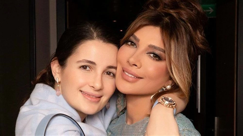 أصالة نصري تثير الجدل بموقفها من غناء ابنتها شام