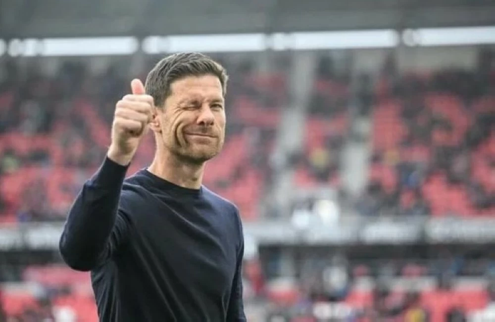 المدرب الإسباني تشابي ألونسو 