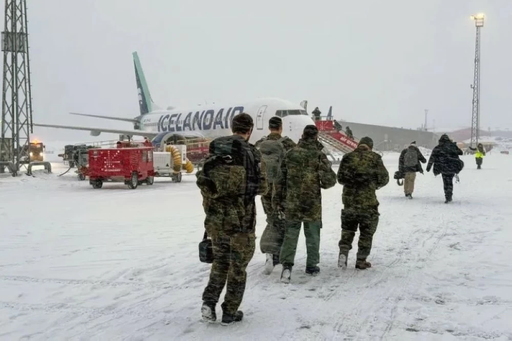 قوات أوروبية تتجه إلى الجزيرة القطبية.