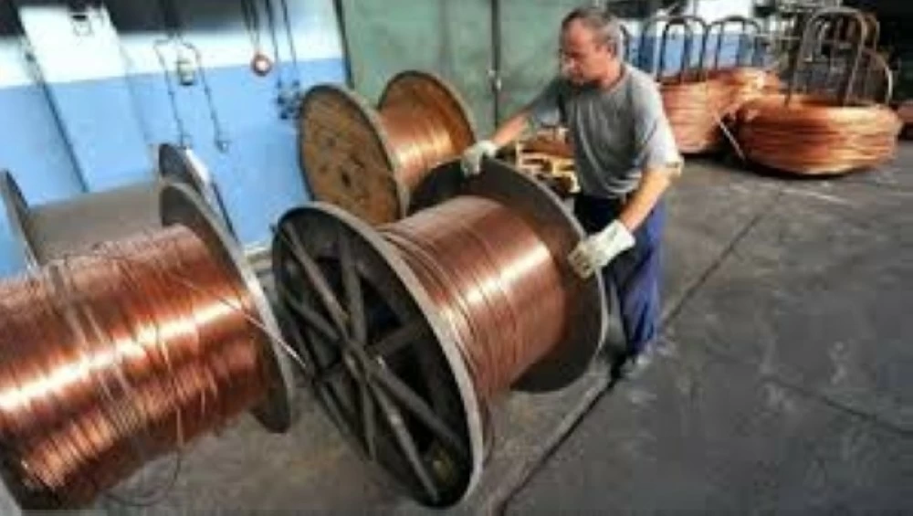 سعر النحاس ارتفع بنسبة 1.3% في بورصة لندن للمعادن.