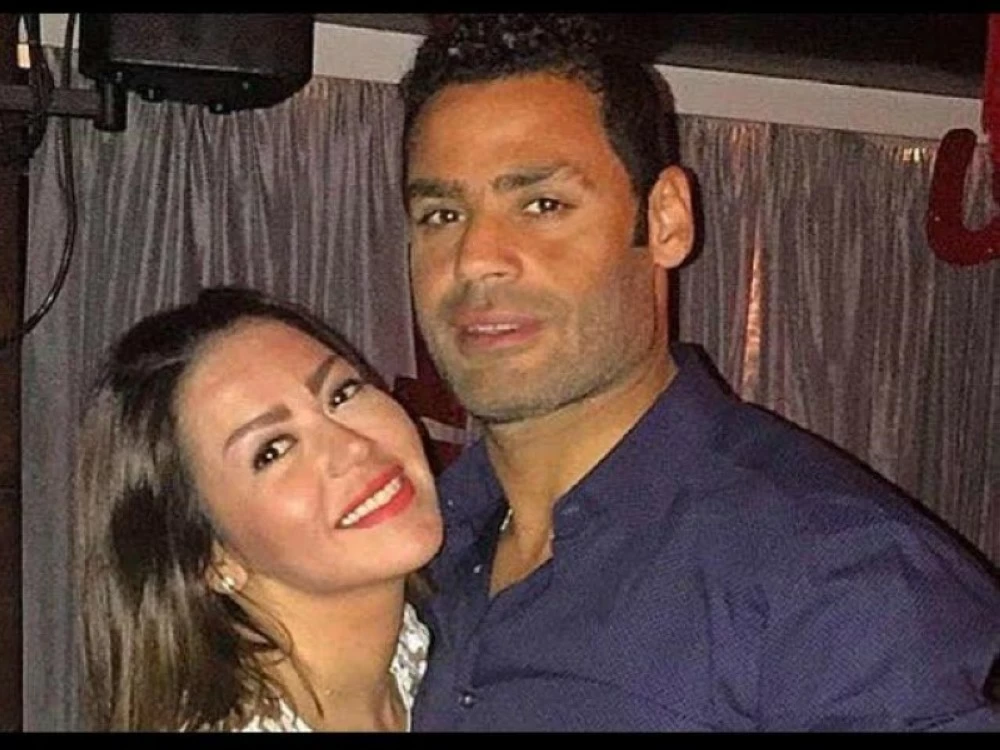الفنانة المصرية لقاء الخميسي وزوجها الكابتن محمد عبدالمنصف.