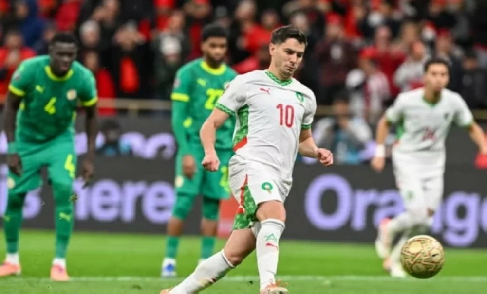 تقدم إبراهيم دياز لتنفيذ الركلة وسددها بطريقة «بانينكا» في منتصف المرمى، إلا أن الحارس إدوارد ميندي تصدى لها ببراعة.