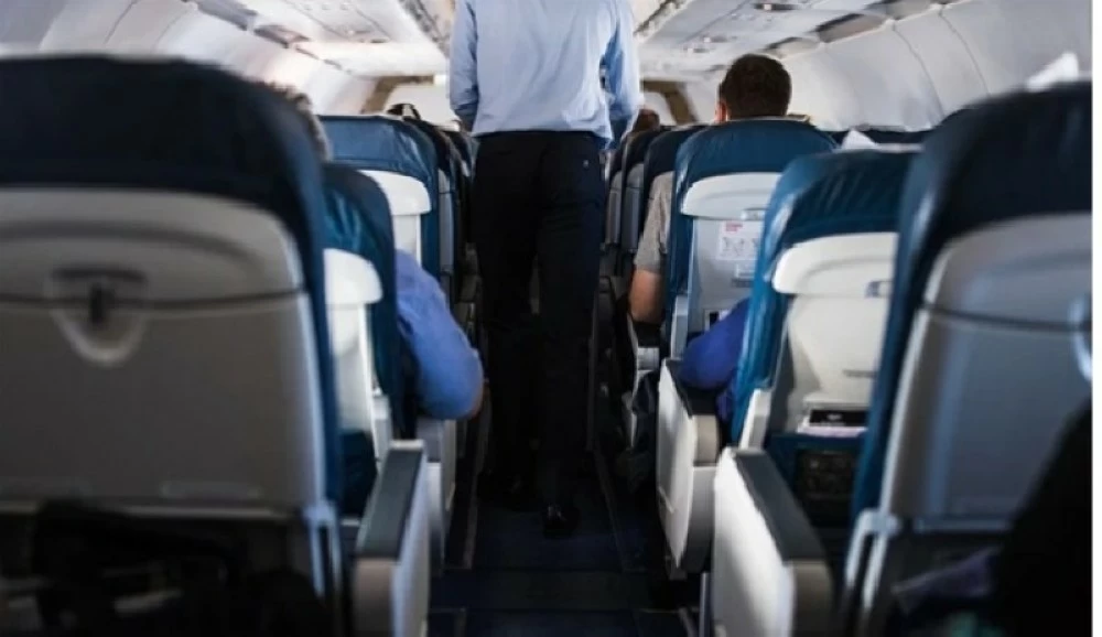 مضيف طيران ينتحل صفة «طيار» طيلة 4 أعوام