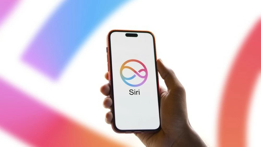 ثورة في «Siri».. «آبل» تدمج Gemini وتحوّل مساعدها إلى روبوت محادثة متكامل. للاطلاع على 
