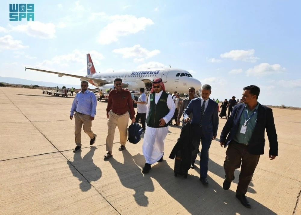 عاجل | وصول أولى دفعات منحة المشتقات النفطية إلى محافظة سقطرى. للاطلاع على 