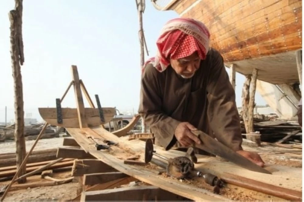 عاجل | نظام جديد للحرف والصناعات اليدوية.. يحمي التراث ويمنح الحرفيين فرصة ذهبية. للاطلاع على 