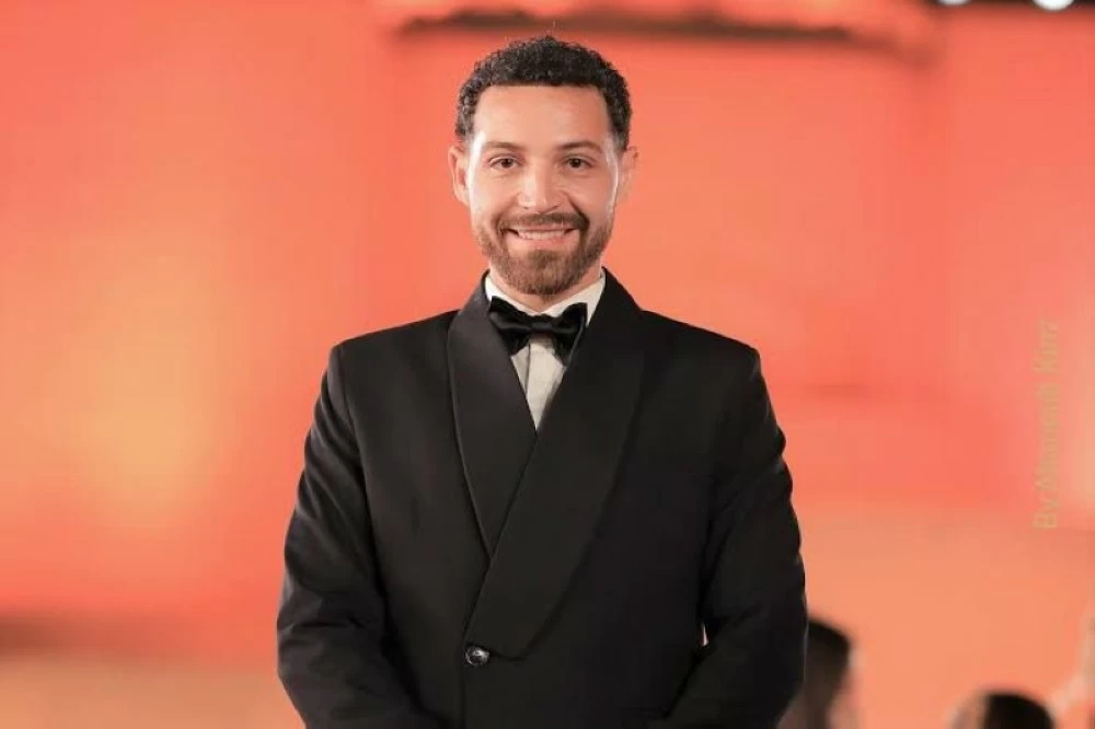 بعد اتهامه بضرب وسب زوجته.. أول رد فعل من محمود حجازي. للاطلاع على 