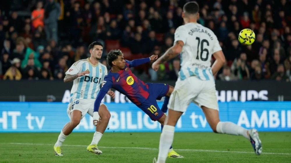 برشلونة ينهي مغامرة مدريد القصيرة في الصدارة