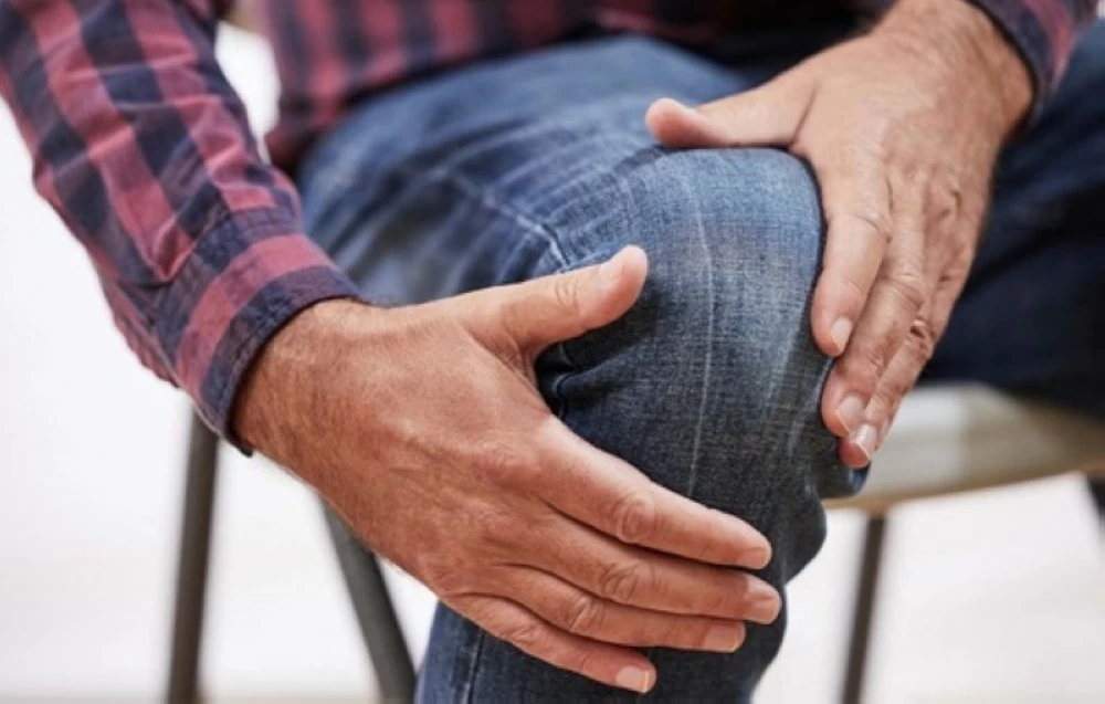 «طقطقة الركبة».. أمر طبيعي أم إنذار خطر؟. للاطلاع على 