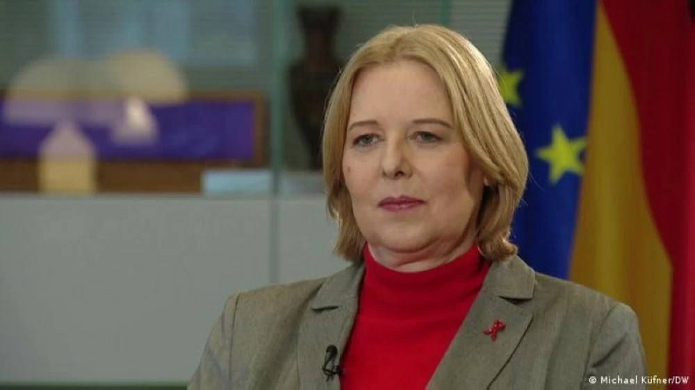 وزيرة العمل الألمانية بيربل باس