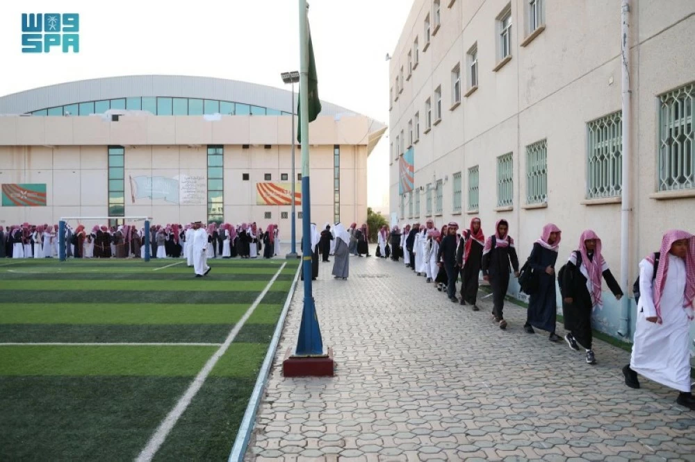 عاجل | «التعليم» تمنع منسوبيها من استخدام صفاتهم الوظيفية في «المنصات» وتلغي «المتحدث الرسمي» في الإدارات. للاطلاع على 