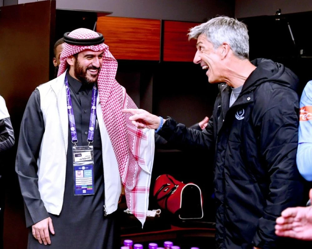 عبدالعزيز المالك يعيد الشباب للمسار الصحيح في الدوري. : رشيد الهاشمي. للاطلاع على التفاصيل 