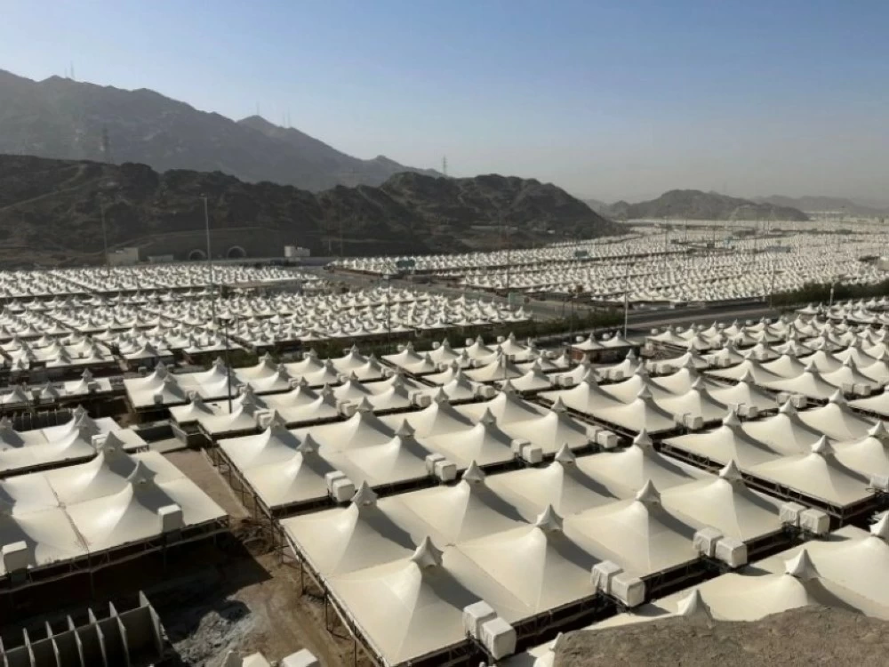 عاجل | «الحج»: وقف تعاقدات 1800 وكالة سفر خارجية لقصور مستوى الأداء. للاطلاع على 