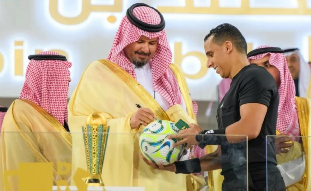 أمير المدينة المنورة يرعى نهائي كأس التميّز للمحافظات