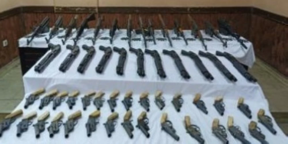 مصر: مصرع 3 عناصر خطرة في اشتباكات مع الشرطة وضبط أسلحة ومخدرات بـ 80 مليون جنيه