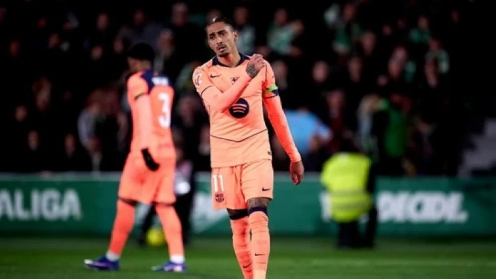 النجم البرازيلي رافينيا.